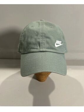 Nike Heritage 86 Sage Green Adjustable Hat Cap Canvas Durable Cotton OS Dad Hat